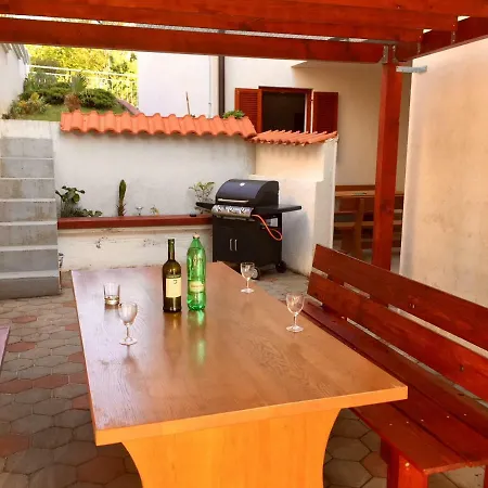 Apartman Amz Ap 1 Jadranovo